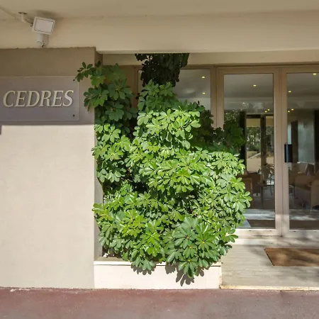 アパート Climatise Proche Plage, Commerces Et Gare Avec Balcon, Parking Et Wifi - Fr-1-466a-5 *